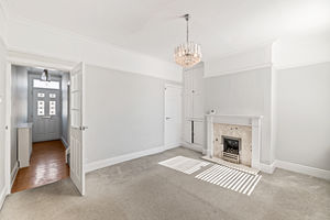 Lounge- click for photo gallery